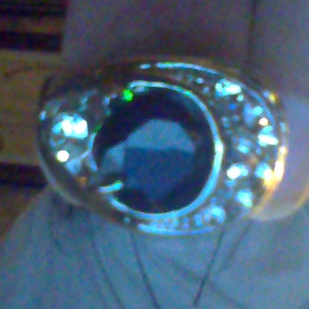 size 7 ring silver plated with dark amethyst and quartz